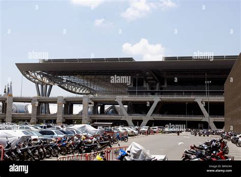 suvarnabhumi airport car park